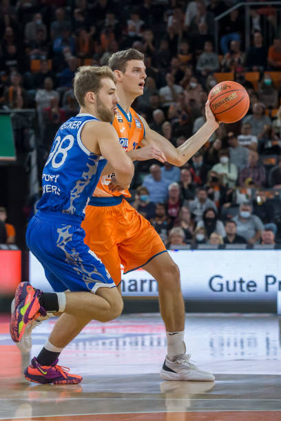 具一格的着 具一格的着