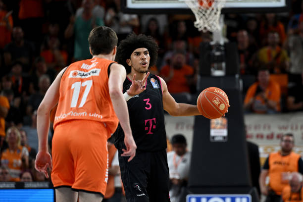 据投注量异 据投注量异