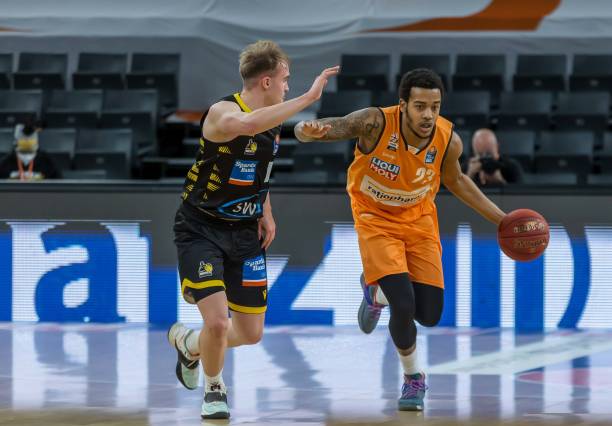 弱侧无人 弱侧无人